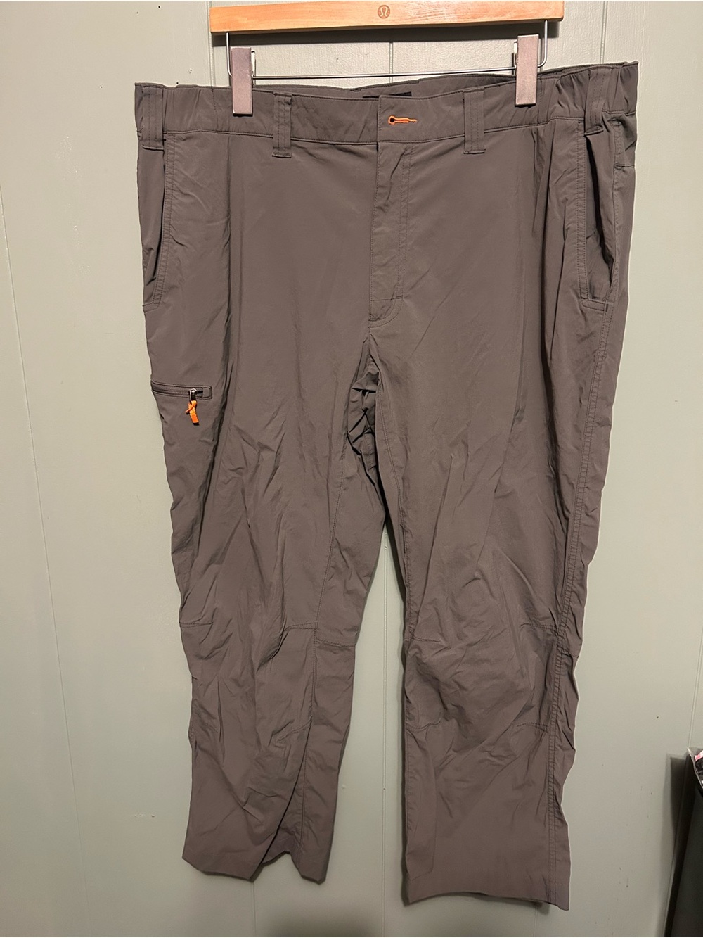 Orvis Men's Cargo Pants — Charcoal with Orange Accents